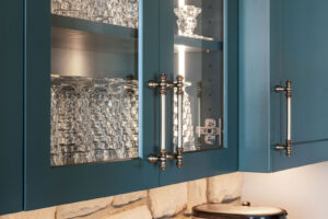 Cabinets and Hardware Up Close